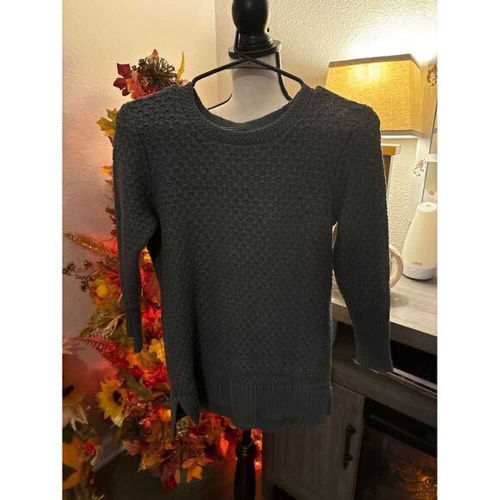 Loft green sweater size small‎